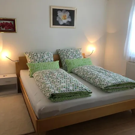 Ferienwohnung In Ruhigem Viertel Rhodt unter Rietburg Zewnętrze zdjęcie