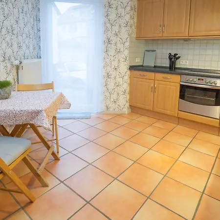 Ferienwohnung In Ruhigem Viertel Rhodt unter Rietburg Zewnętrze zdjęcie